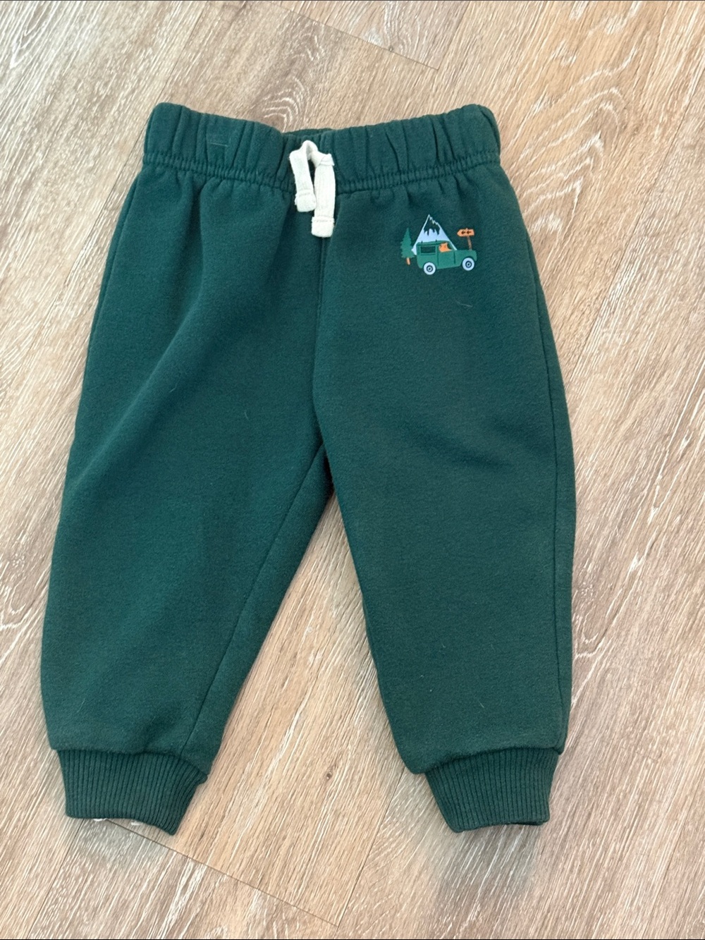 The Childrens Place Baby Boy Winter Train Jeep Green Joggers Shirt Outfit Set - Picture 6 of 16